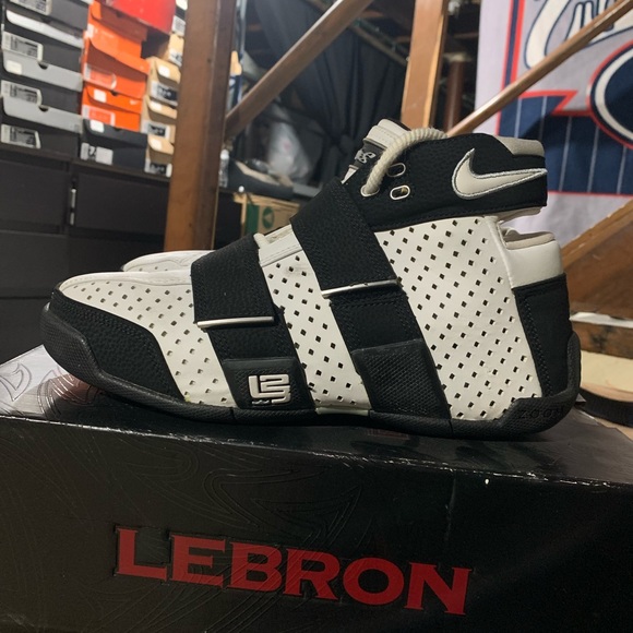 lebron 20 shoes
